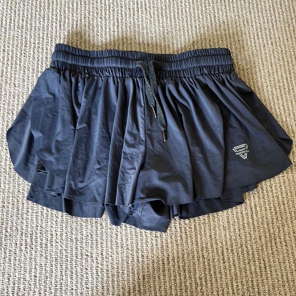 Pantalones Cortos Keiki Kona 2 En 1 Fitness Con Bolsillo - Lavanda, Tela Transpirable
